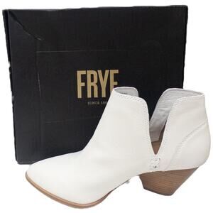 Frye Reina Cut Out White Ankle Boots 70345 Women's Size 9.5